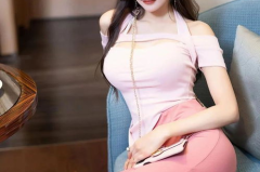 王馨瑶穿抹胸长裙,尽显东方女性韵味